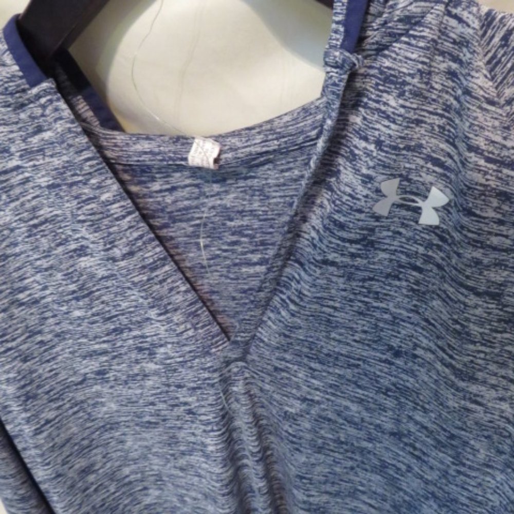 Light weight Under Armour hoody.
